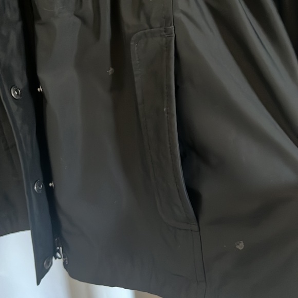 L.L.Bean Women's H2OFF Rain Jacket, PrimaLoft-Lined - Picture 5 of 5